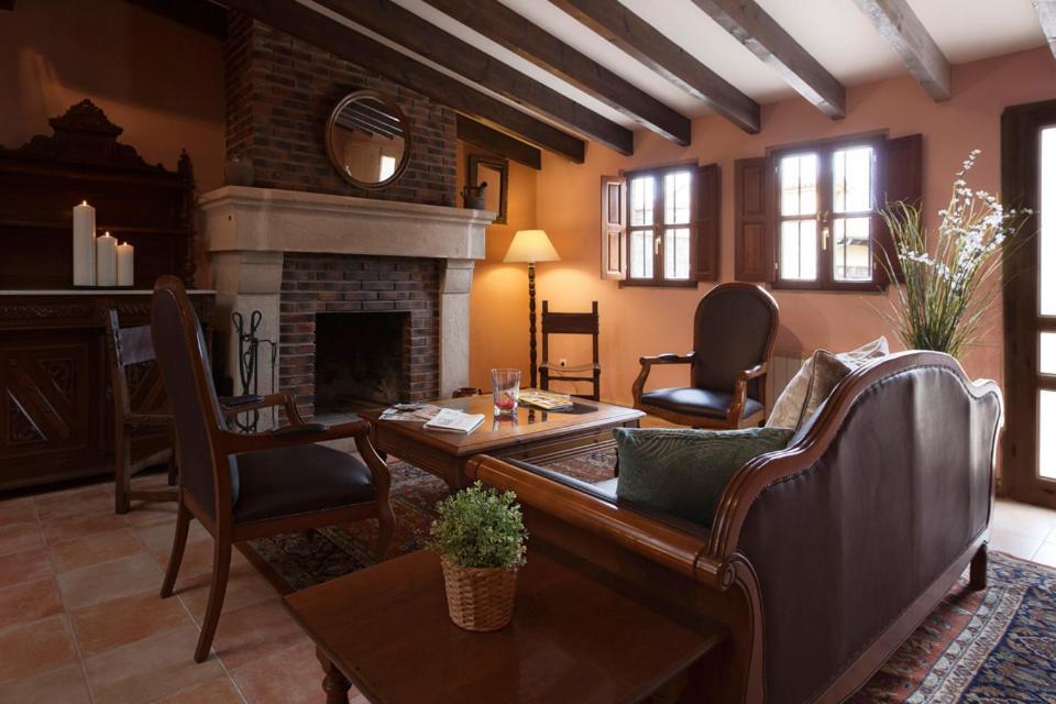 Hotel Villa Miramar リャネス エクステリア 写真